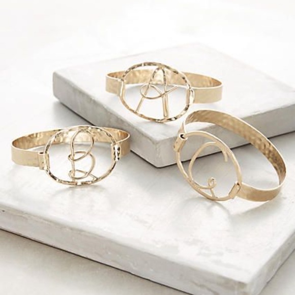 NWT Anthropologie Gold Monogram Script Cuff Bracelet  T H - Picture 1 of 10